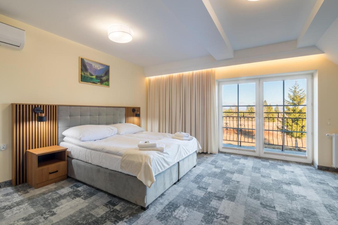 Hotel Perla Dunajca Чарни-Дунаєц Екстер'єр фото